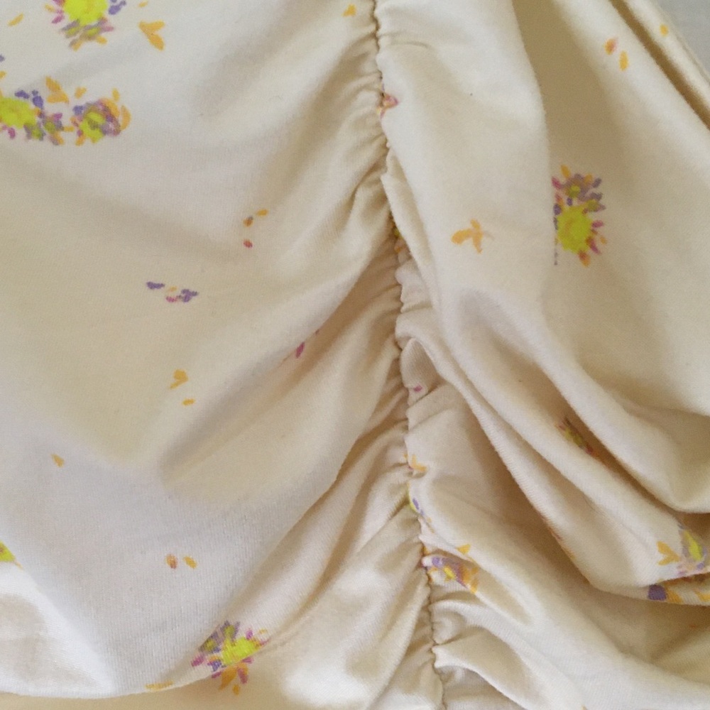 Urban Outfitters Pale Yellow Floral Cream Dress - Picture 6 of 15